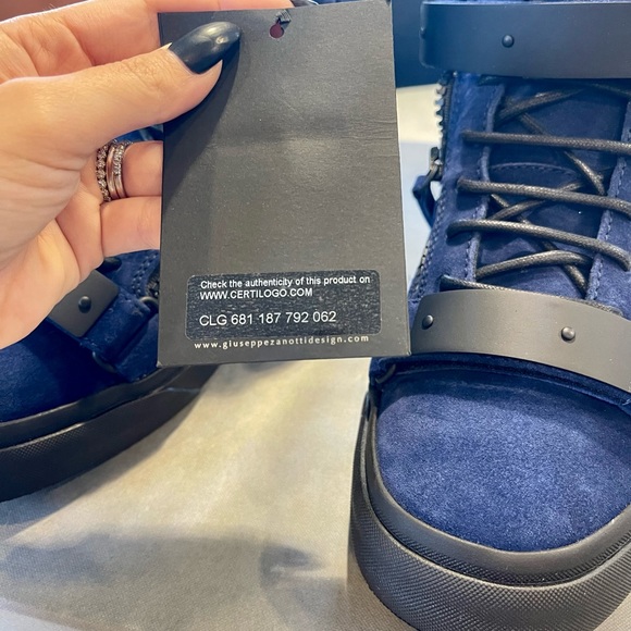 Authentic Giuseppe Zanotti Sneakers - Picture 3 of 10